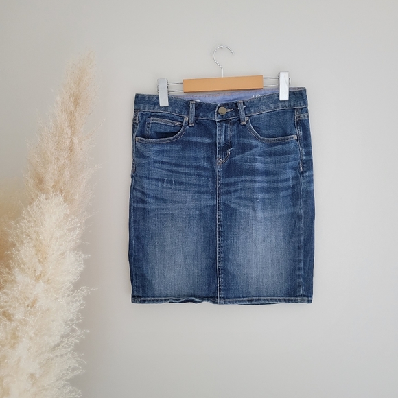 Gap Y2k 1969 size 27/4 midi skirt denim. - Picture 2 of 6